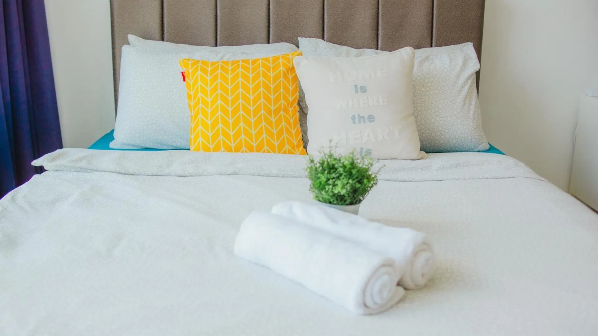 Апартаменты -Lake View-Mount Austin Ikea Toppen 10 Mins - C107 Джохор-Бару